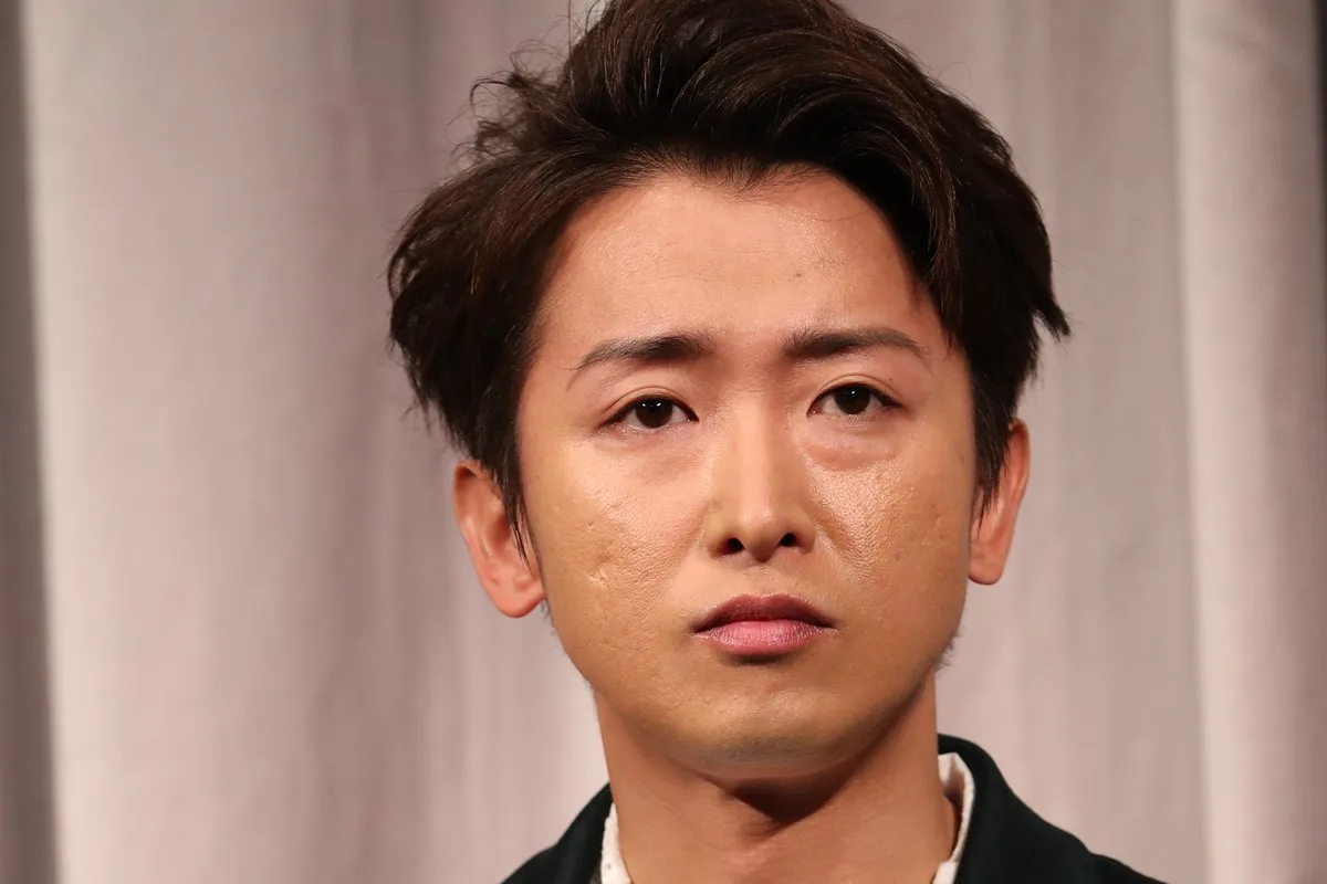 大野智、FC生配信で左腕タトゥーを自ら公開「色に納得いっていない」発言も…ファンの反応は様々