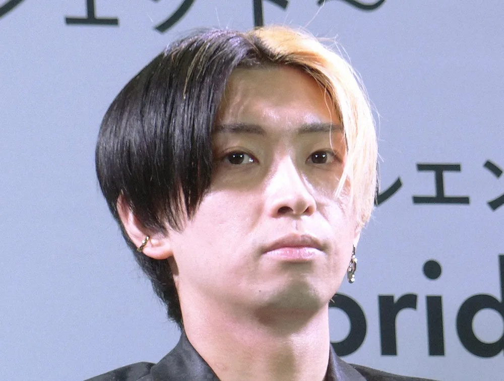 ヒカルの落語にシバターが「15点」辛口採点、逆にヒカルが私語を指摘して反撃
