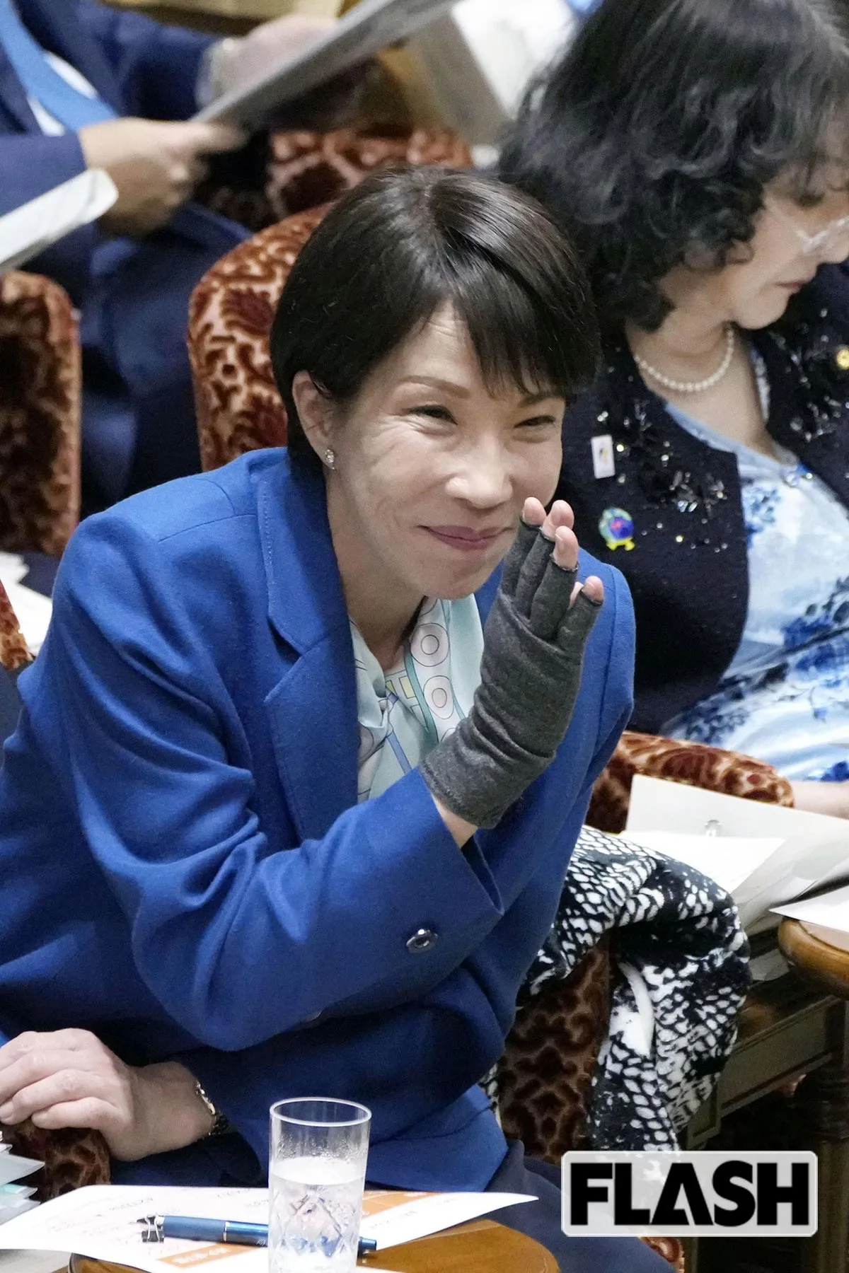 高市首相、消費税減税で党内に“反旗”続出も3大勢力が結束できない事情