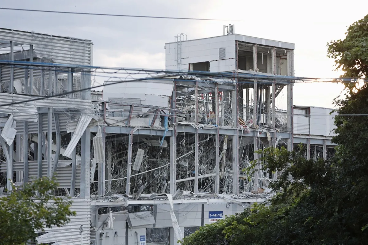 イオン爆発事故、犠牲従業員7人の補償は?再入館認めた企業責任を弁護士が解説